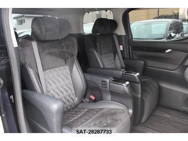 Toyota VELLFIRE 2017-06 215332-15