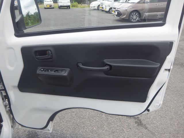 Suzuki CARRY TRUCK 2018-06 7625-17
