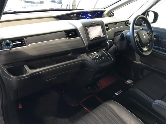 Honda FREED 2017-05 56-13