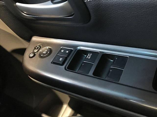 Honda FREED 2017-05 56-29