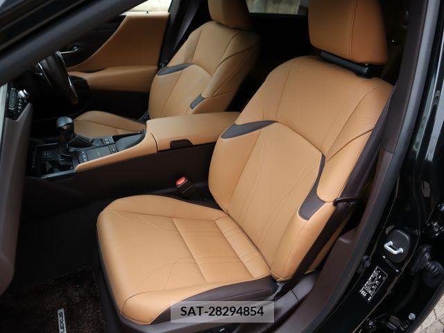 Lexus ES 2021-02 388011-9