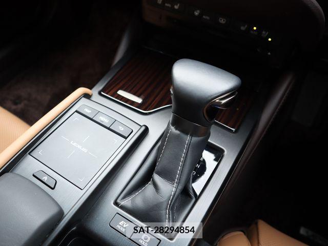Lexus ES 2021-02 388011-15