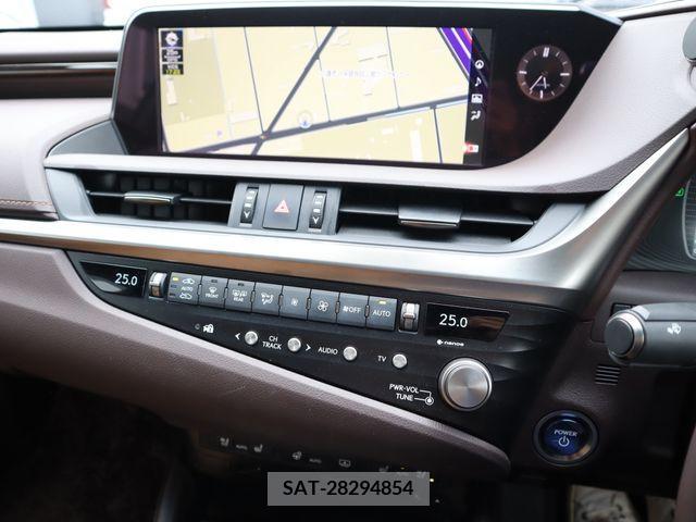 Lexus ES 2021-02 388011-13