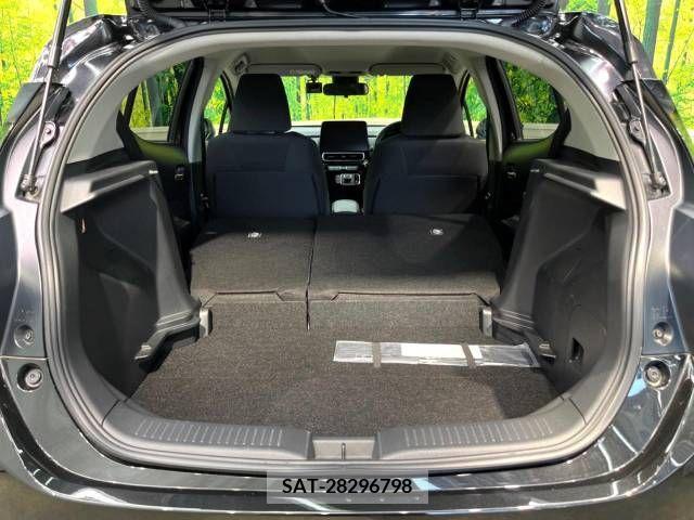Toyota AQUA 2022-06 215548-10