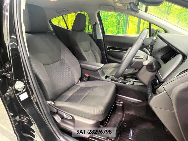 Toyota AQUA 2022-06 215548-8