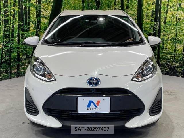 Toyota AQUA 2018-05 314348-13