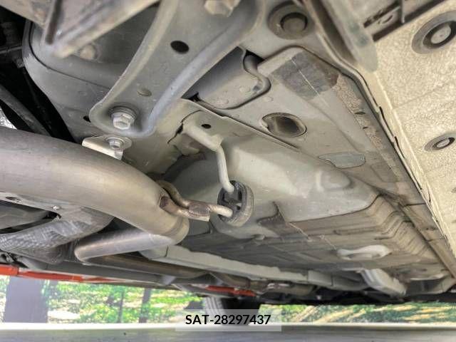 Toyota AQUA 2018-05 314348-18