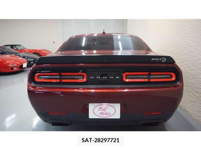 Dodge CHALLENGER 2018-09 359454-14