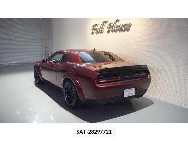 Dodge CHALLENGER 2018-09 359454-13