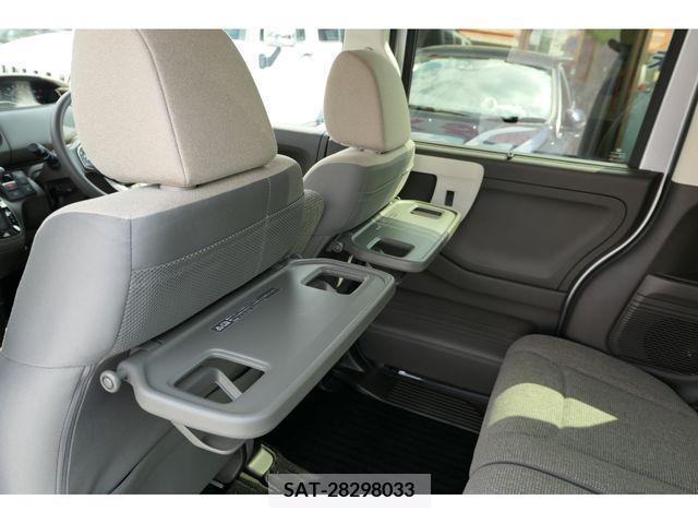 Honda N BOX 2023-01 335929-12