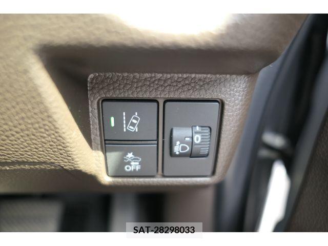 Honda N BOX 2023-01 335929-18