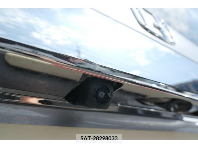 Honda N BOX 2023-01 335929-5