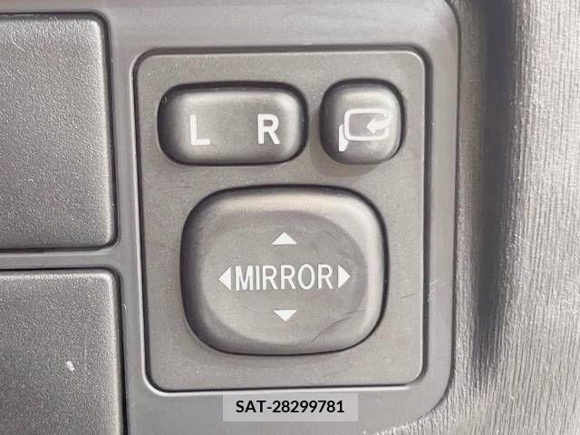 Toyota PRIUS 2013-08 322030-7