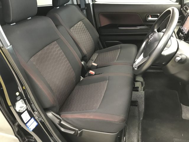 Suzuki WAGON R 2018-03 7755-9