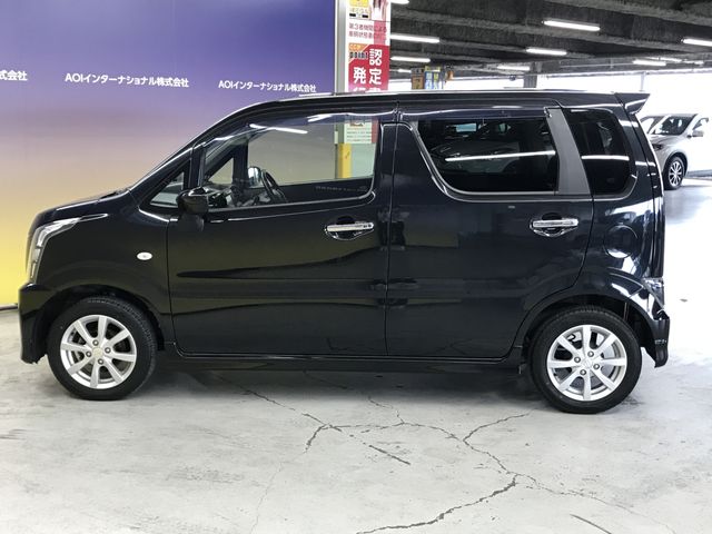 Suzuki WAGON R 2018-03 7755-8