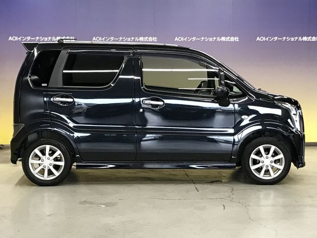 Suzuki WAGON R 2018-03 7755-5