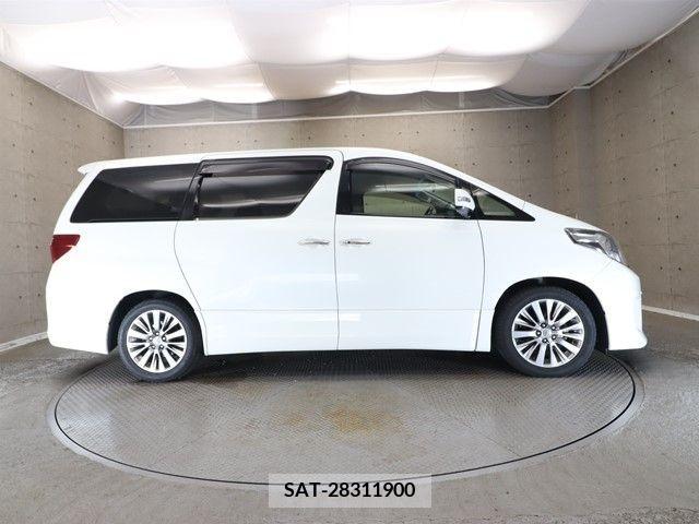 Toyota ALPHARD 2012-11 389051-21