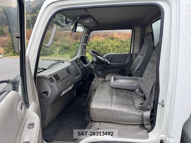 Mazda TITAN DASH 2007-09 206316-12