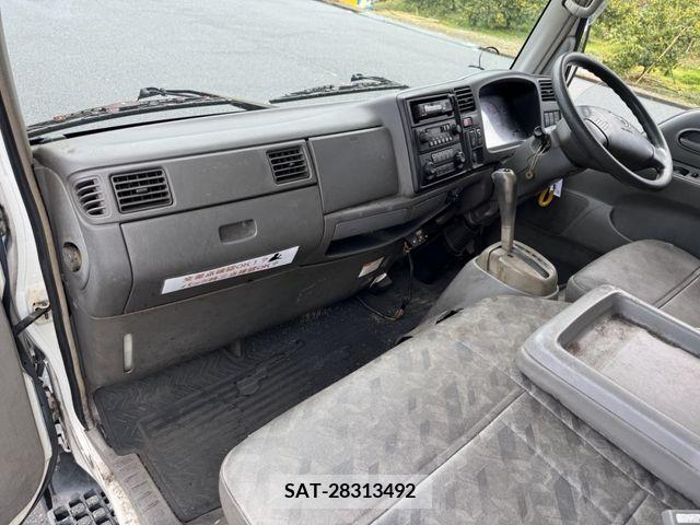 Mazda TITAN DASH 2007-09 206316-15