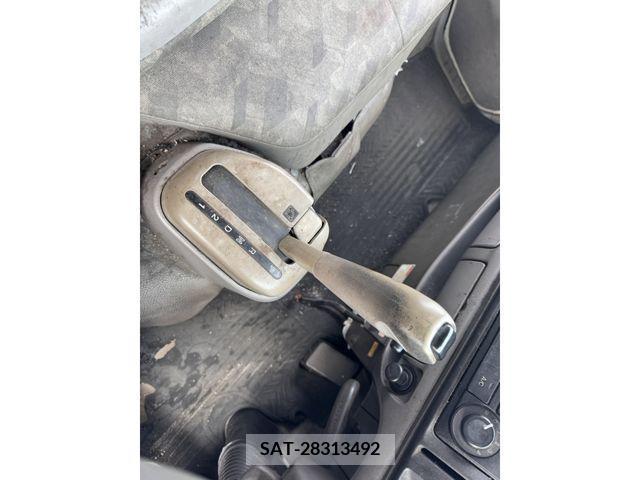 Mazda TITAN DASH 2007-09 206316-17