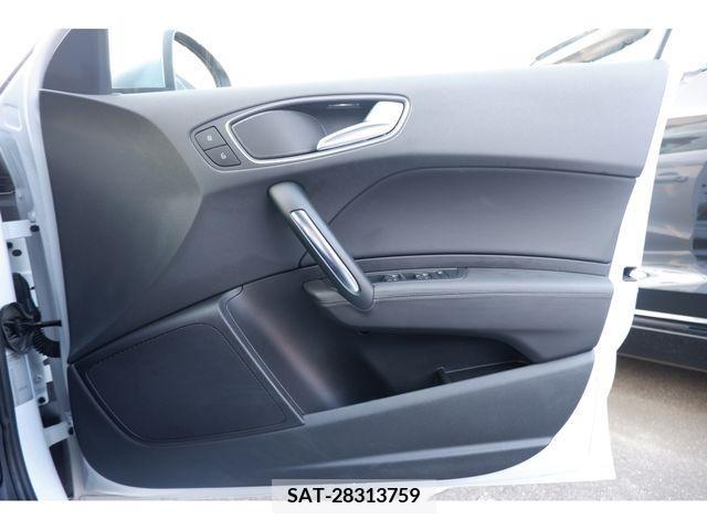 Audi S1 2015-05 383110-21