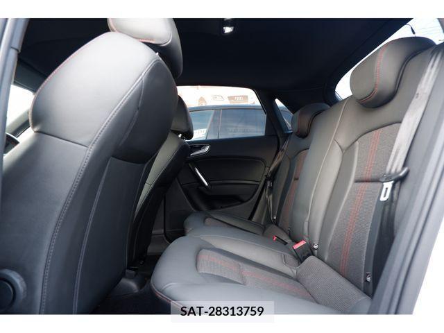 Audi S1 2015-05 383110-19