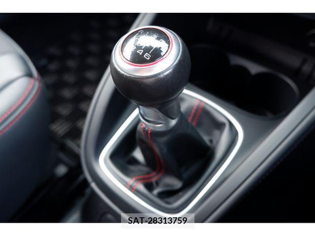 Audi S1 2015-05 383110-9