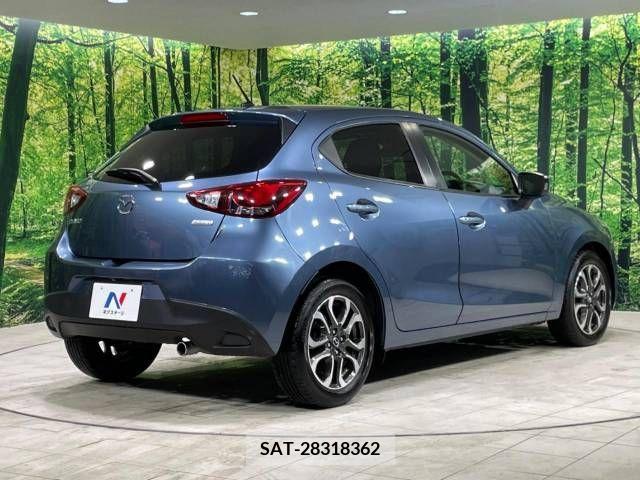 Mazda DEMIO 2015-06 385367-17