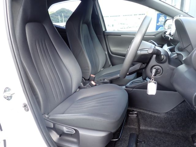 Toyota YARIS 2020-09 21460-11