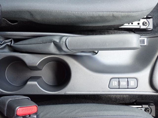 Toyota YARIS 2020-09 21460-7