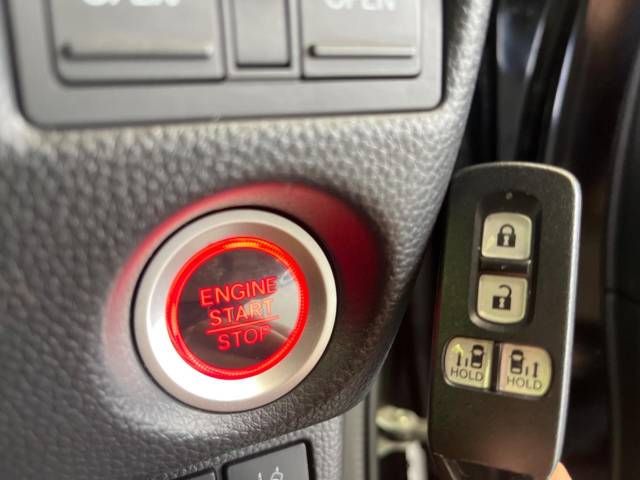 Honda N BOX CUSTOM 2019-03 185632-7