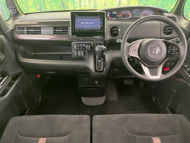 Honda N BOX CUSTOM 2019-03 185632-1