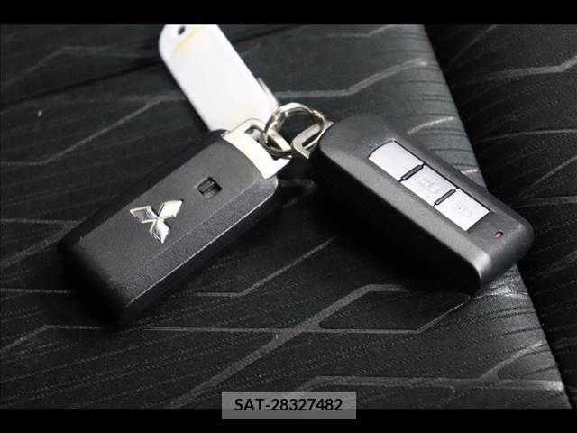 Mitsubishi ECLIPSE CROSS 2020-07 206715-7
