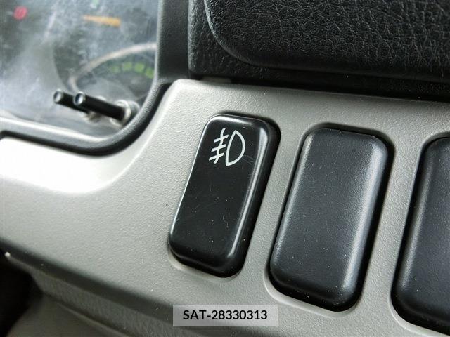 Mitsubishi CANTER 2016-08 328020-26