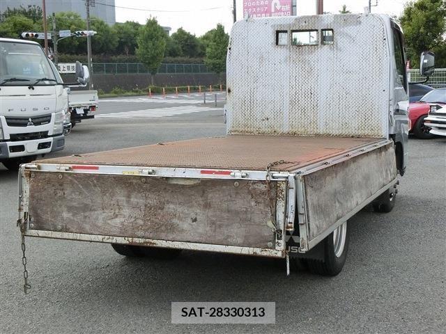 Mitsubishi CANTER 2016-08 328020-8