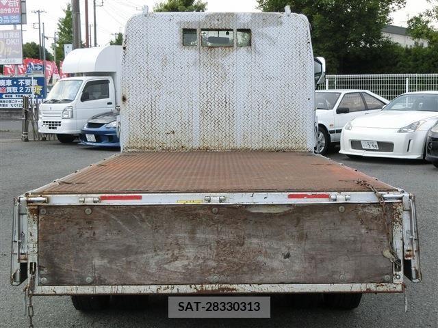 Mitsubishi CANTER 2016-08 328020-9