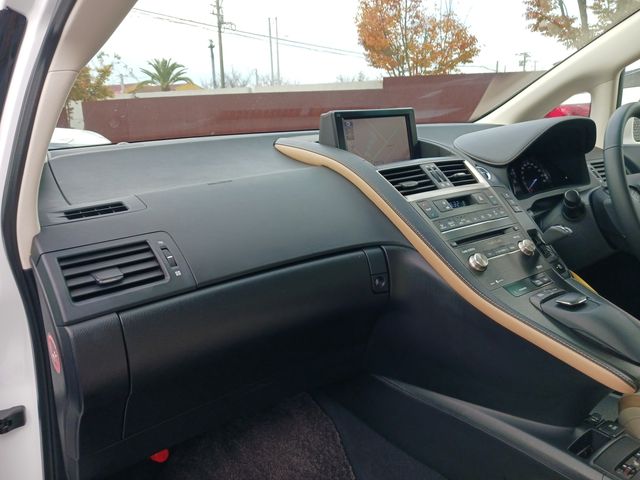 Lexus HS 2013-05 27292-23