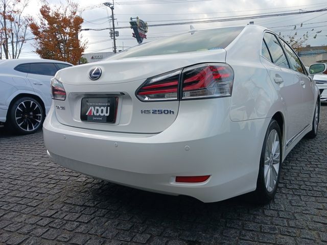 Lexus HS 2013-05 27292-6
