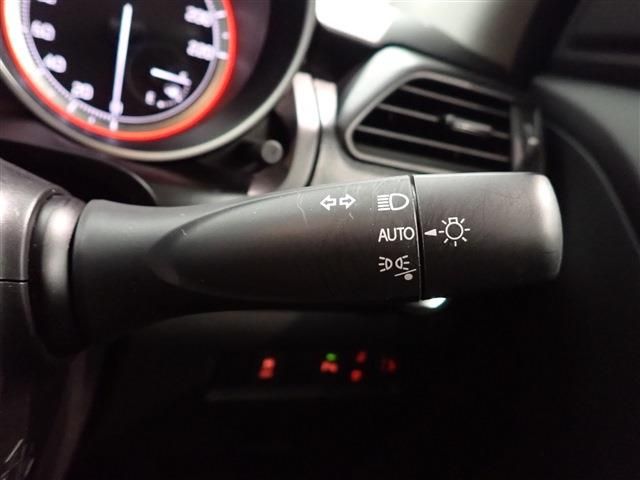 Suzuki SWIFT 2021-10 21833-22