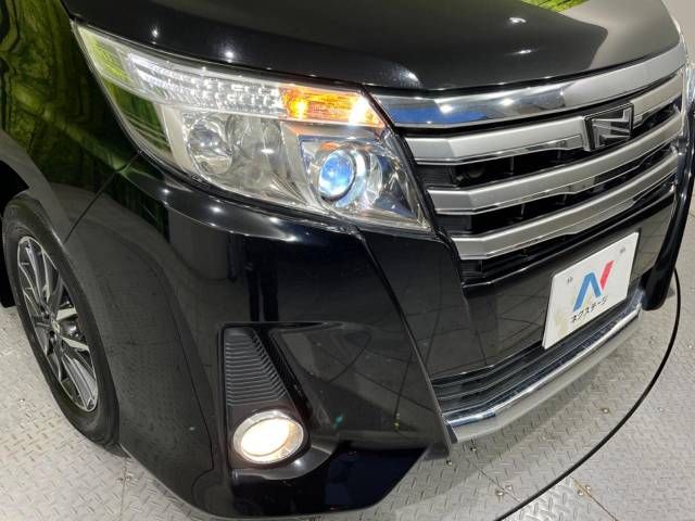 Toyota NOAH 2014-11 10705-12