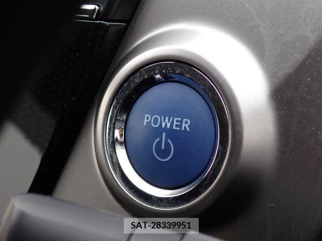Toyota PRIUS ALPHA 2019-02 322227-20