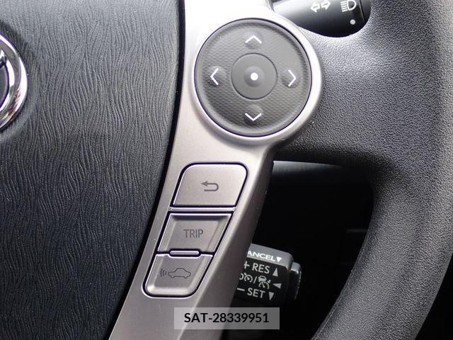 Toyota PRIUS ALPHA 2019-02 322227-12
