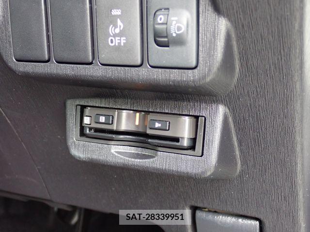 Toyota PRIUS ALPHA 2019-02 322227-10