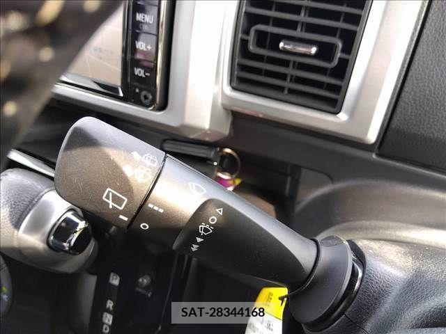 Toyota Pixis Mega 2021-01 310523-7