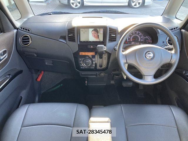 Nissan ROOX 2010-03 207950-4