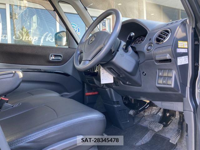 Nissan ROOX 2010-03 207950-10