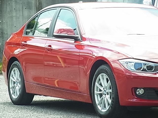 Bmw 3 SERIES 2013-02 23933-26