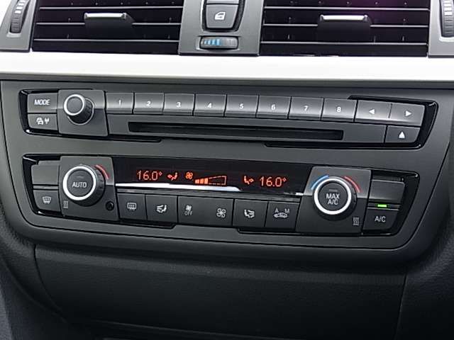 Bmw 3 SERIES 2013-02 23933-7