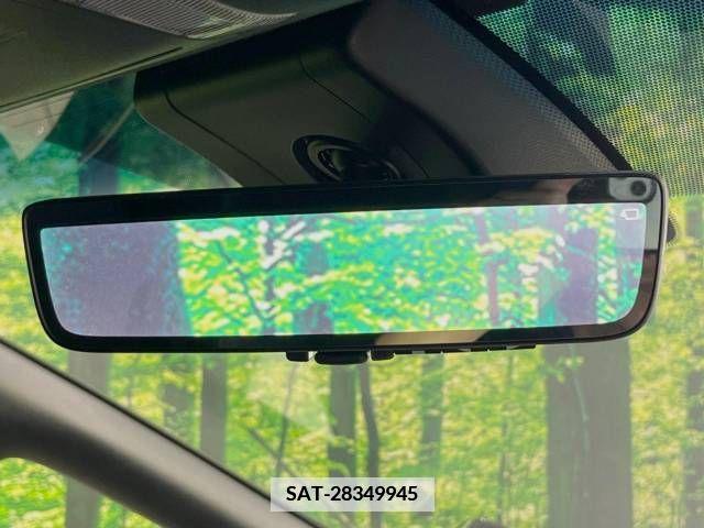 Toyota ALPHARD 2021-12 355542-5