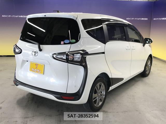 Toyota SIENTA 2018-11 285042-5